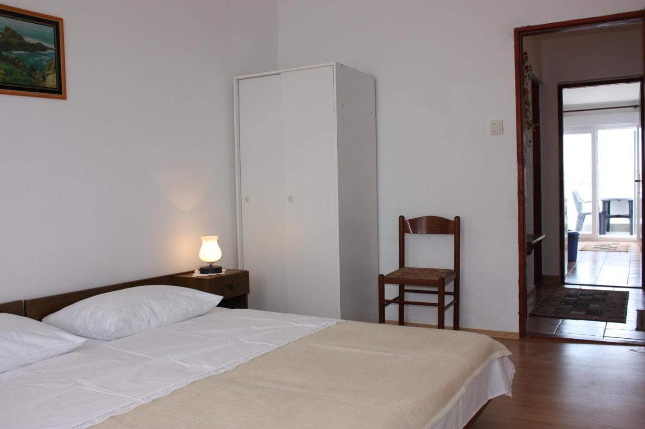 Apartment E&M Паг Экстерьер фото